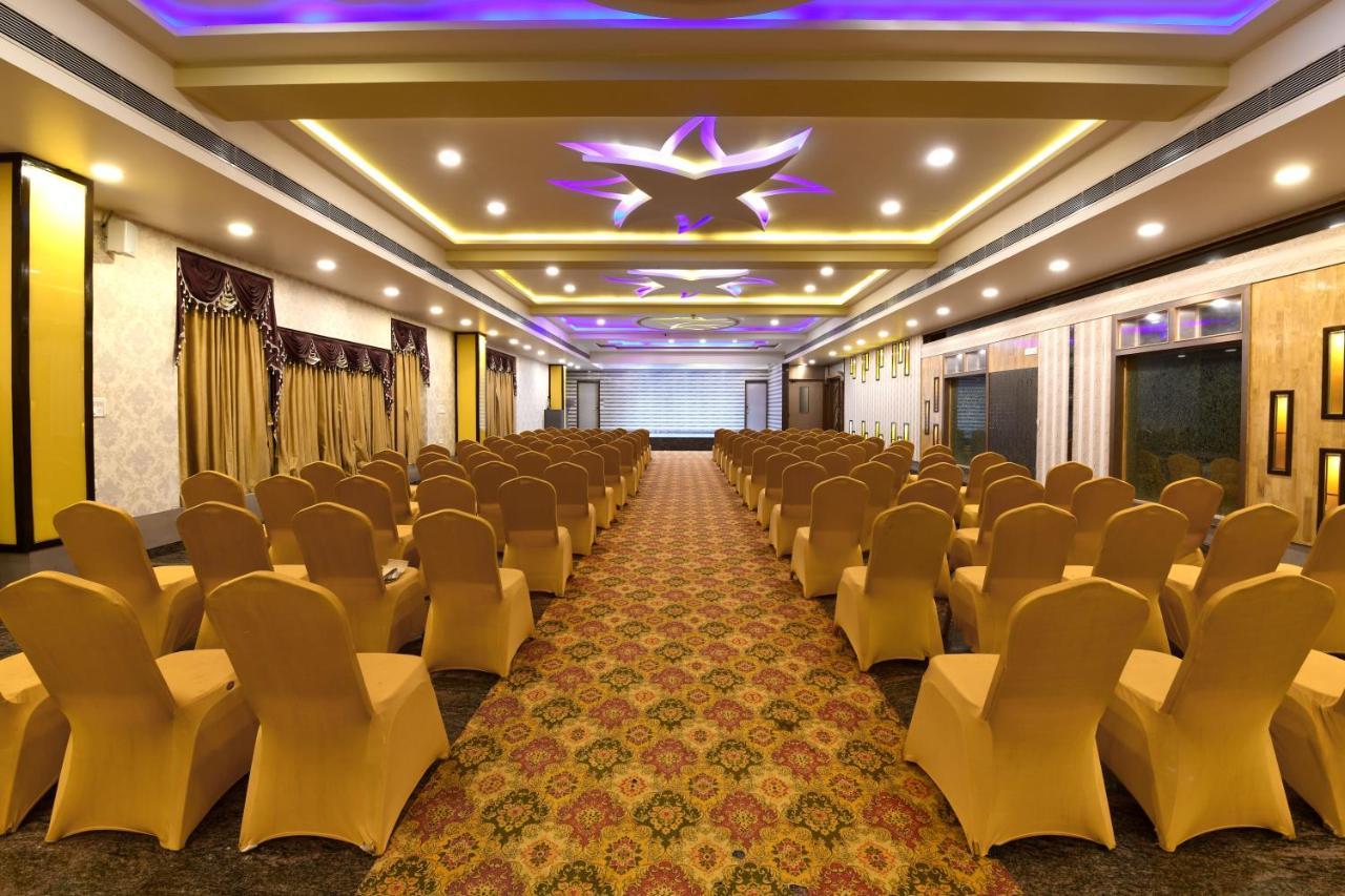 Hotel Bv Colours By Rivido, Begur Main Road Бангалор Екстериор снимка